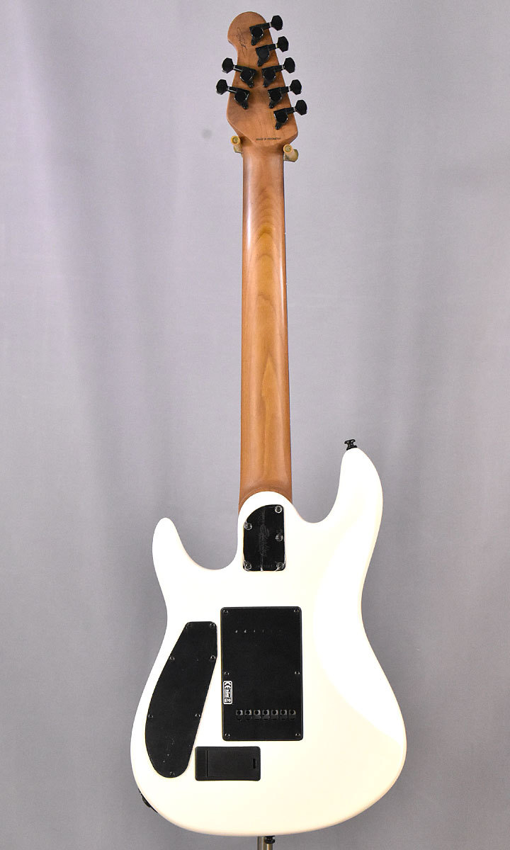 Sterling by MUSIC MAN Sterling by MUSICMAN RICHARDSON7 PWH