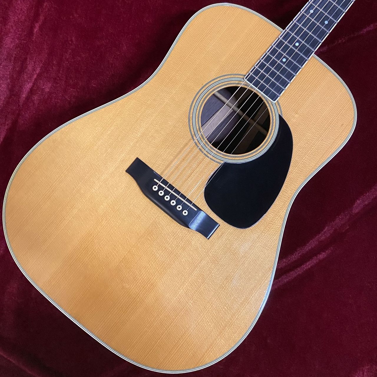 Martin D-35