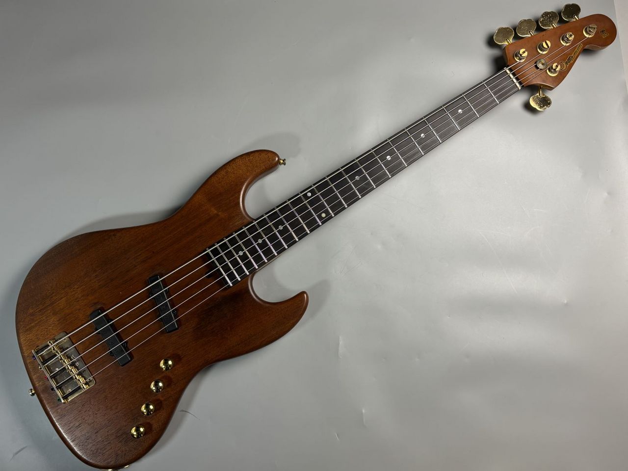 高価値セリー Moon JJ-5 5弦ムーン Ebony Walnut WN/E ベース