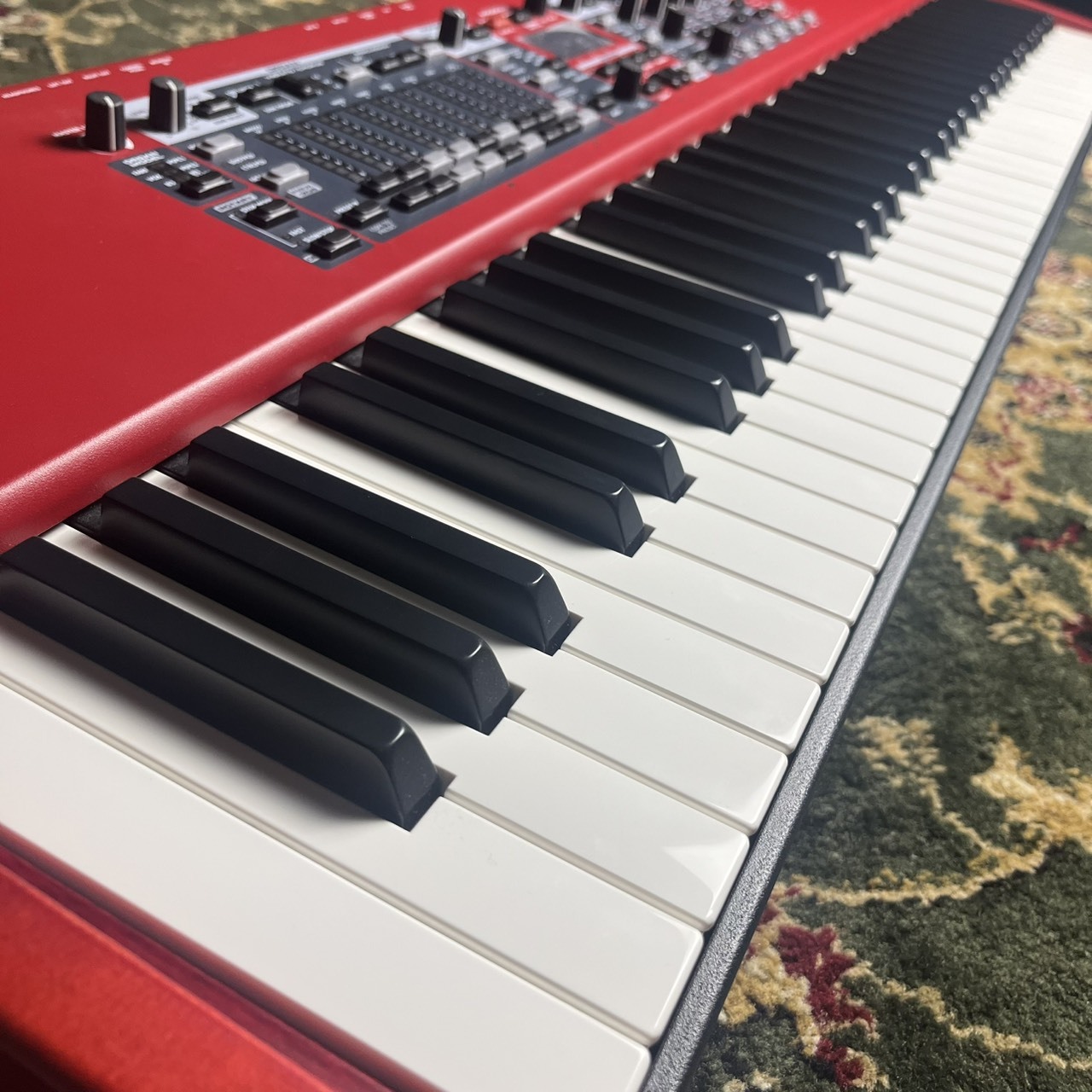 Nord 【展示品特価！】NordElectro6 HP 73鍵盤 ステージキーボード