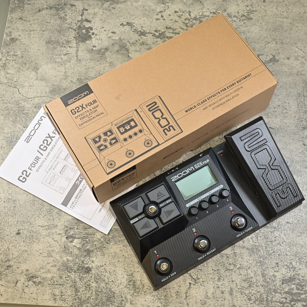 ZOOM G2X Four マルチエフェクター フロアタイプ【名古屋栄店