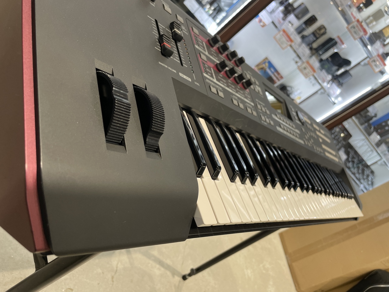 YAMAHA MOXF6【専用ケース付き】（中古）【楽器検索デジマート】