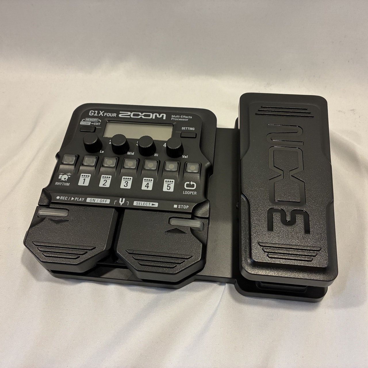 ZOOM G1X FOUR【中古】 ZOOM G1X FOUR（中古/送料無料）【楽器検索デジマート】