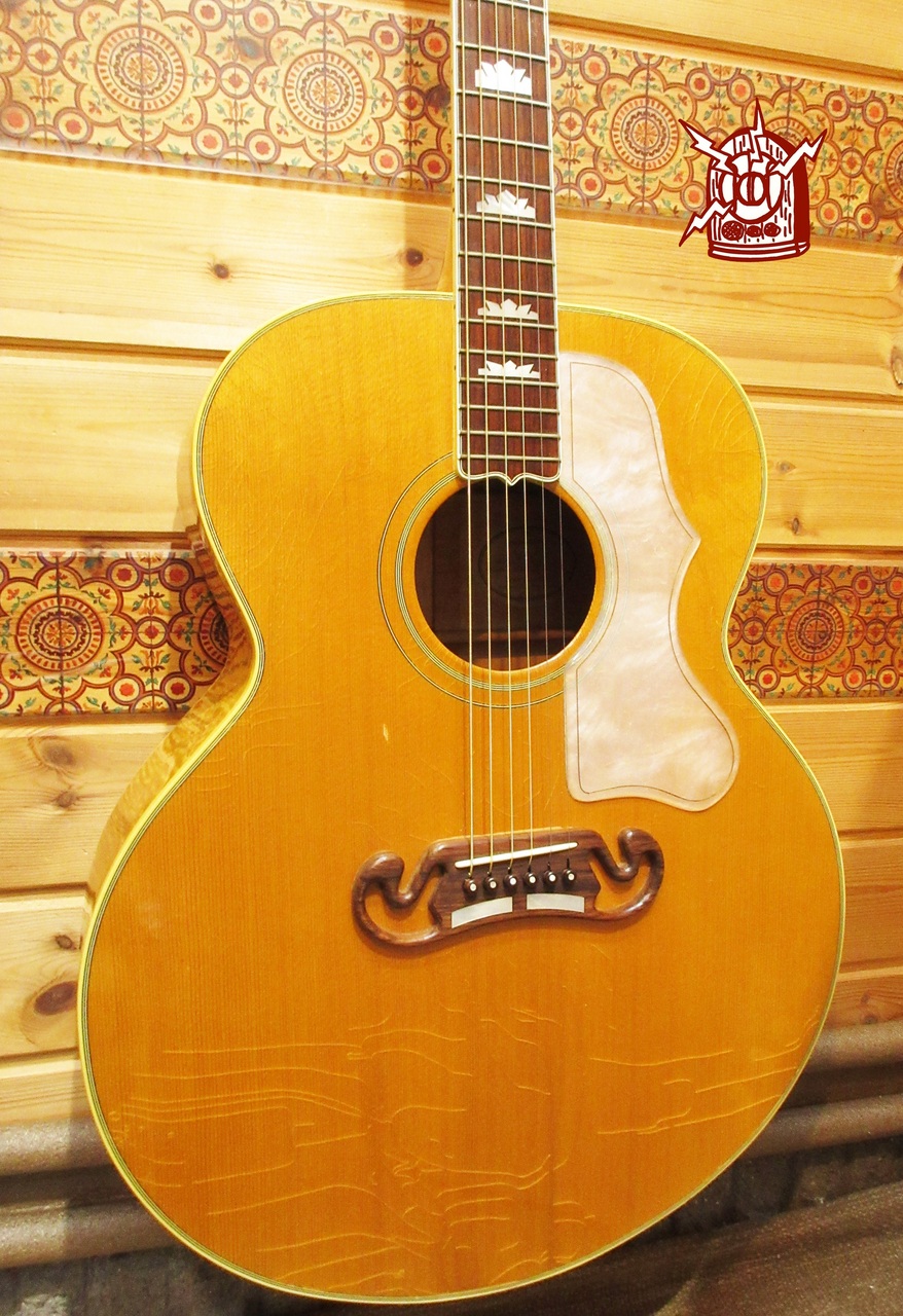 美品GibsonJ-200 1993年製（豪華ブラウン鍵付純正ハードケース付） 美品GibsonJ-200 1993年製（豪華ブラウン鍵付純正ハードケース付） 美