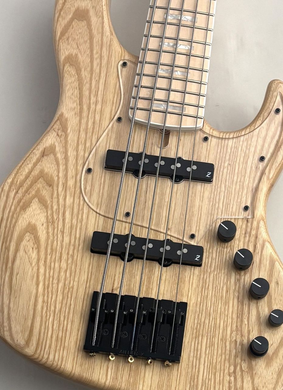 極美品☘️ ＡＴＥＬＩＥＲ　Ｚ　ＢＥＴＡ５／２８ＦＬ ATELIER Z Beta 5 -Natural- 【NEW】（新品）【楽器検索デジマート】