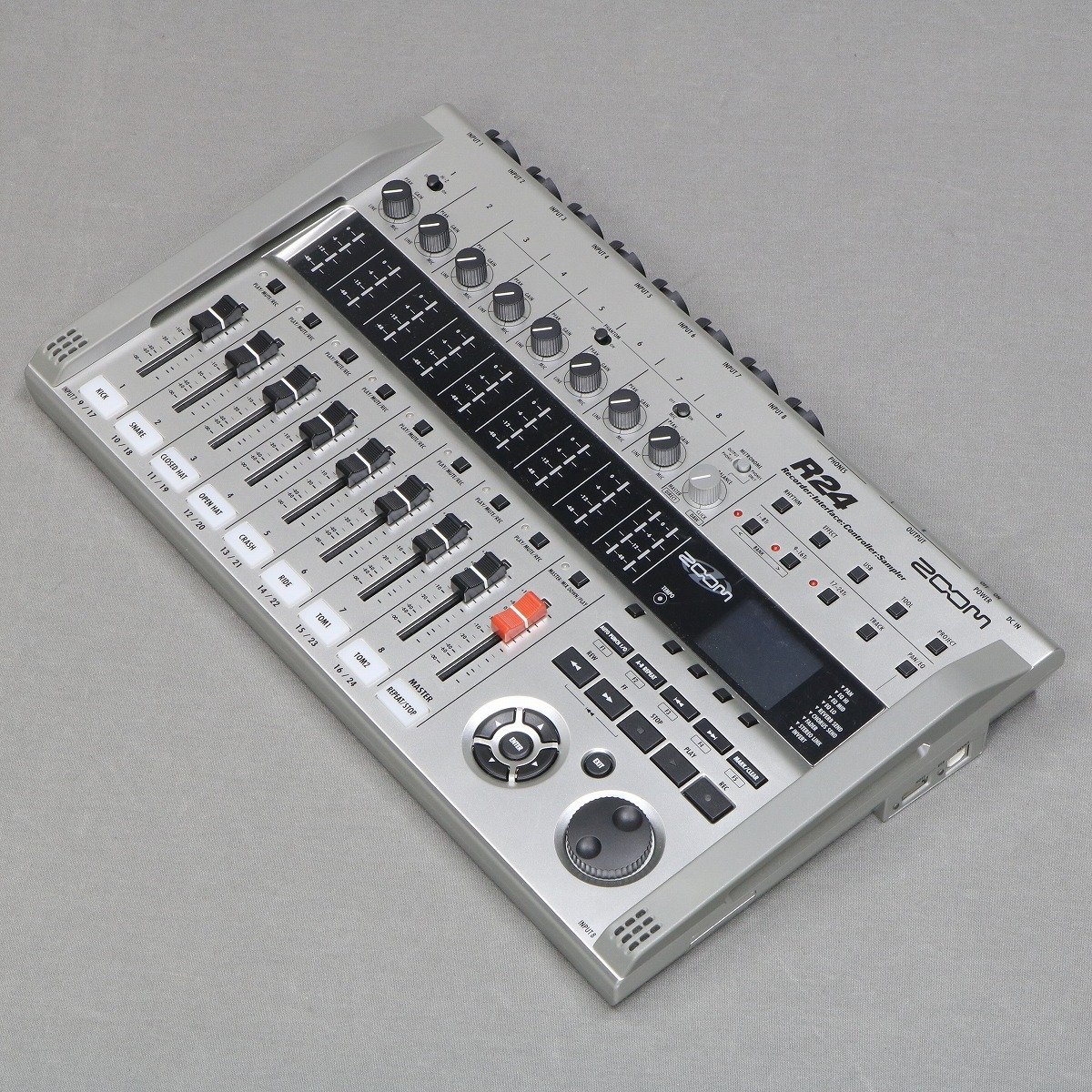 ⭐︎大幅値下げ45000→25000 【中古】ZOOM R24 動作確認済み ⭐︎大幅値下げ45000→25000 【中古】ZOOM R24 動作確認済み