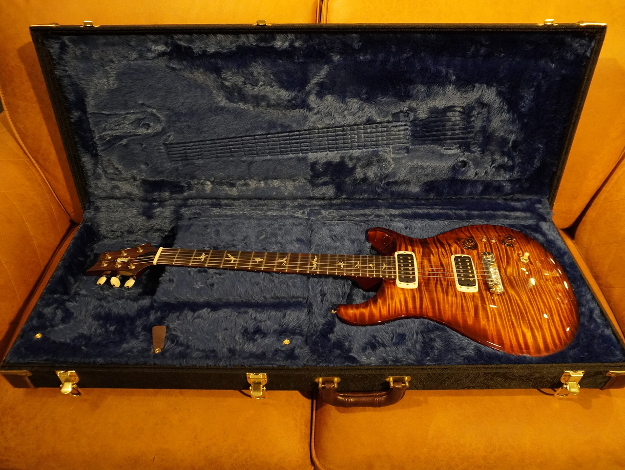 Fender(またはMexico)とPaul Reed Smithの交換希望 PRS SE Ed Sheeran “Cosmic Splash” Limited Edition【サイン入り