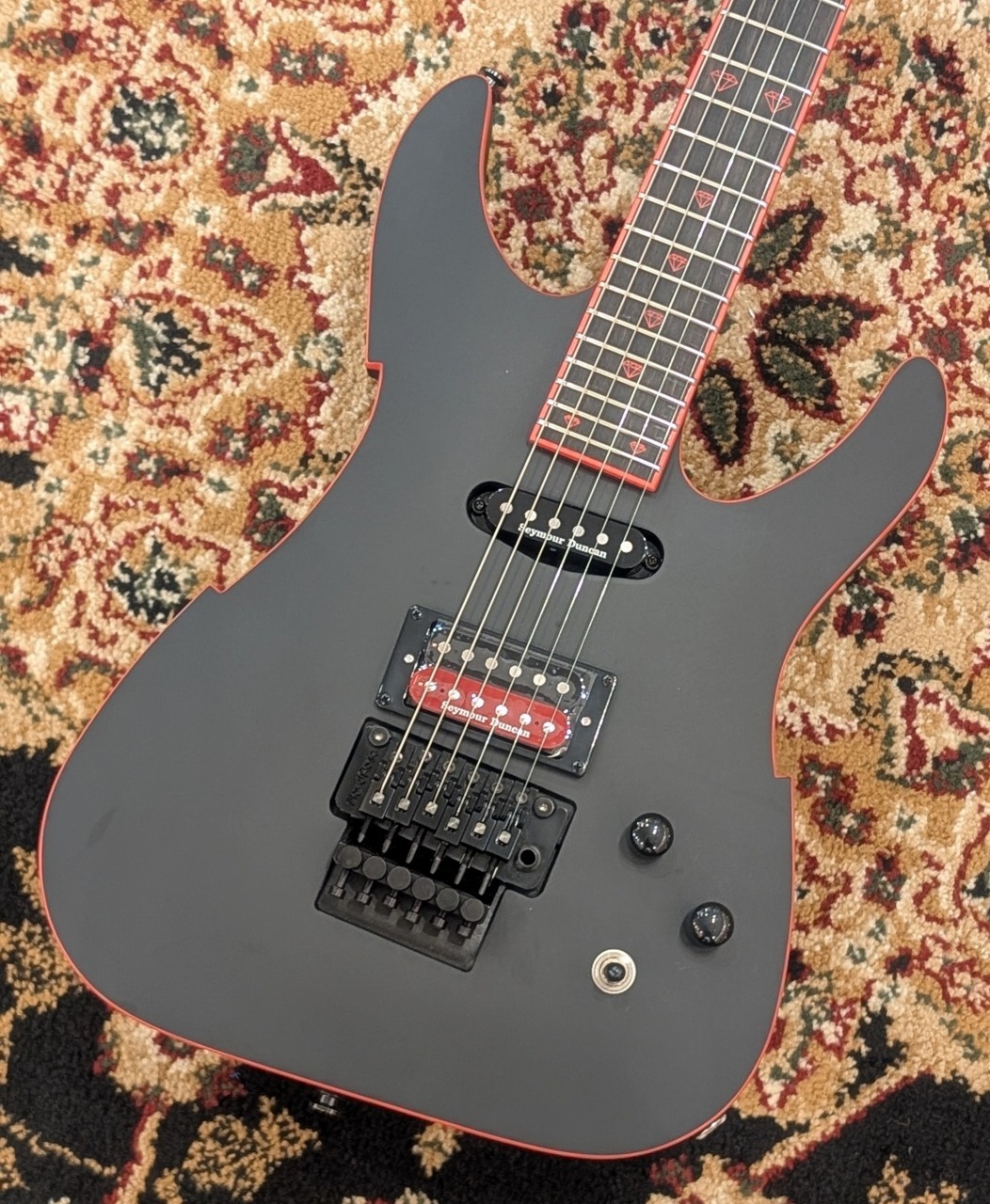 PEAVEY Adrian Vandenberg Signature Guitar - Matte Black（新品