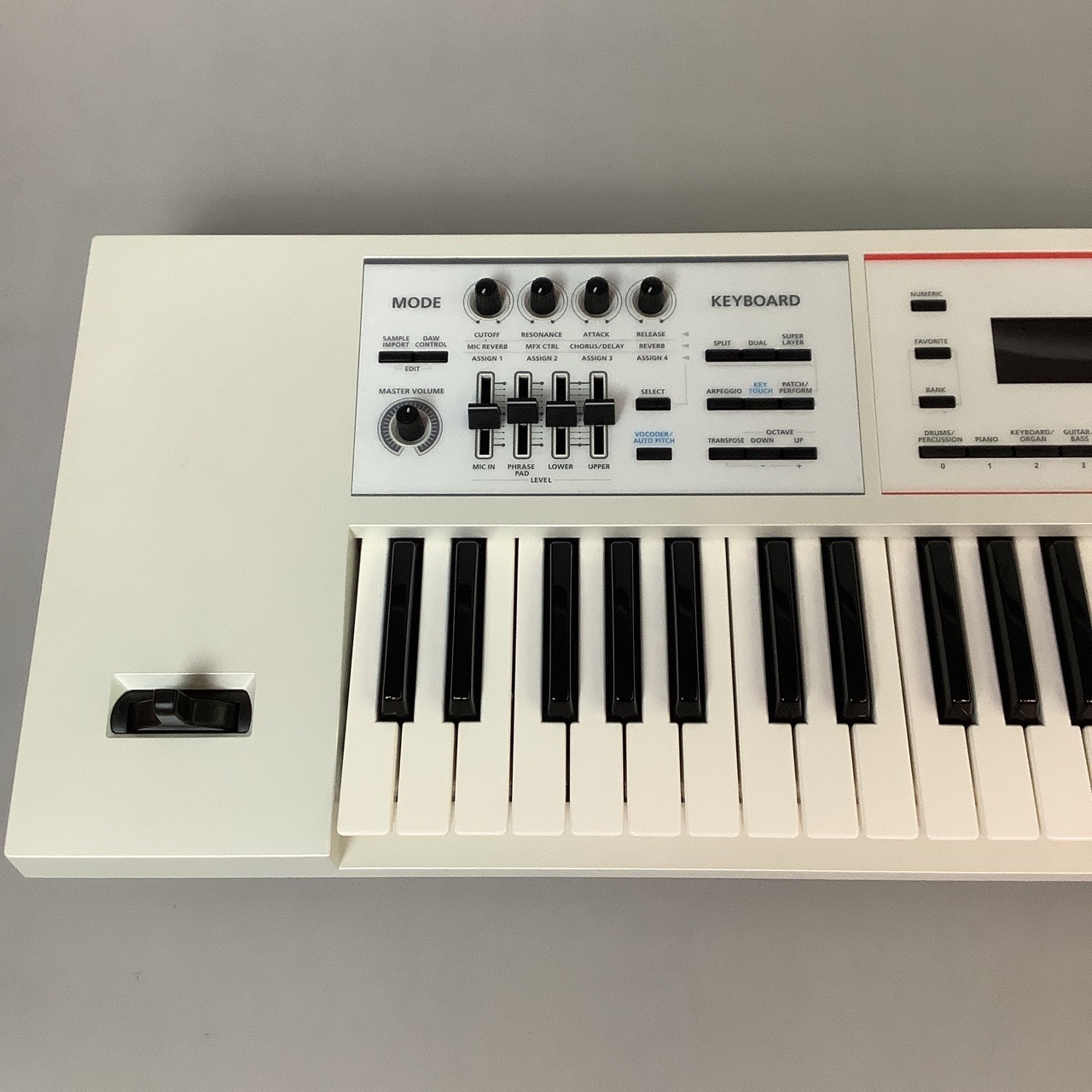 Roland JUNO-DS61W（中古/送料無料）【楽器検索デジマート】