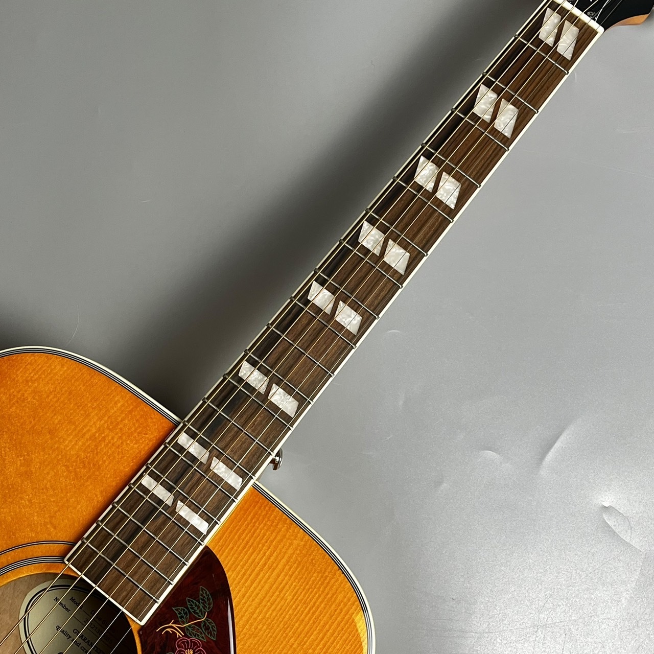 Epiphone DOVE Studio(DOVE Pro) Violinburst ダブ エレアコギター