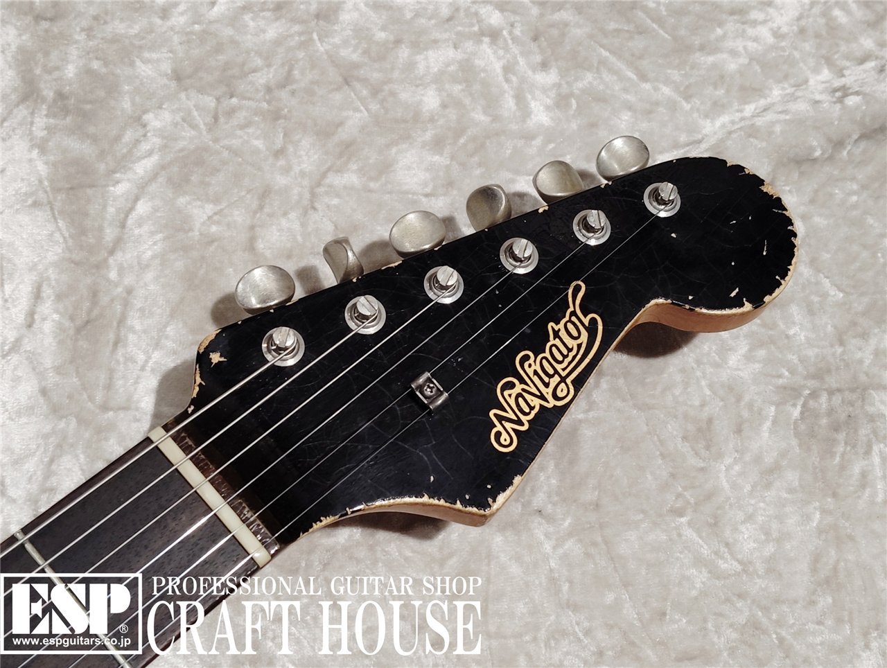 Navigator N-ST SGZ Custom -S.K.I.N.- / Distressed Black