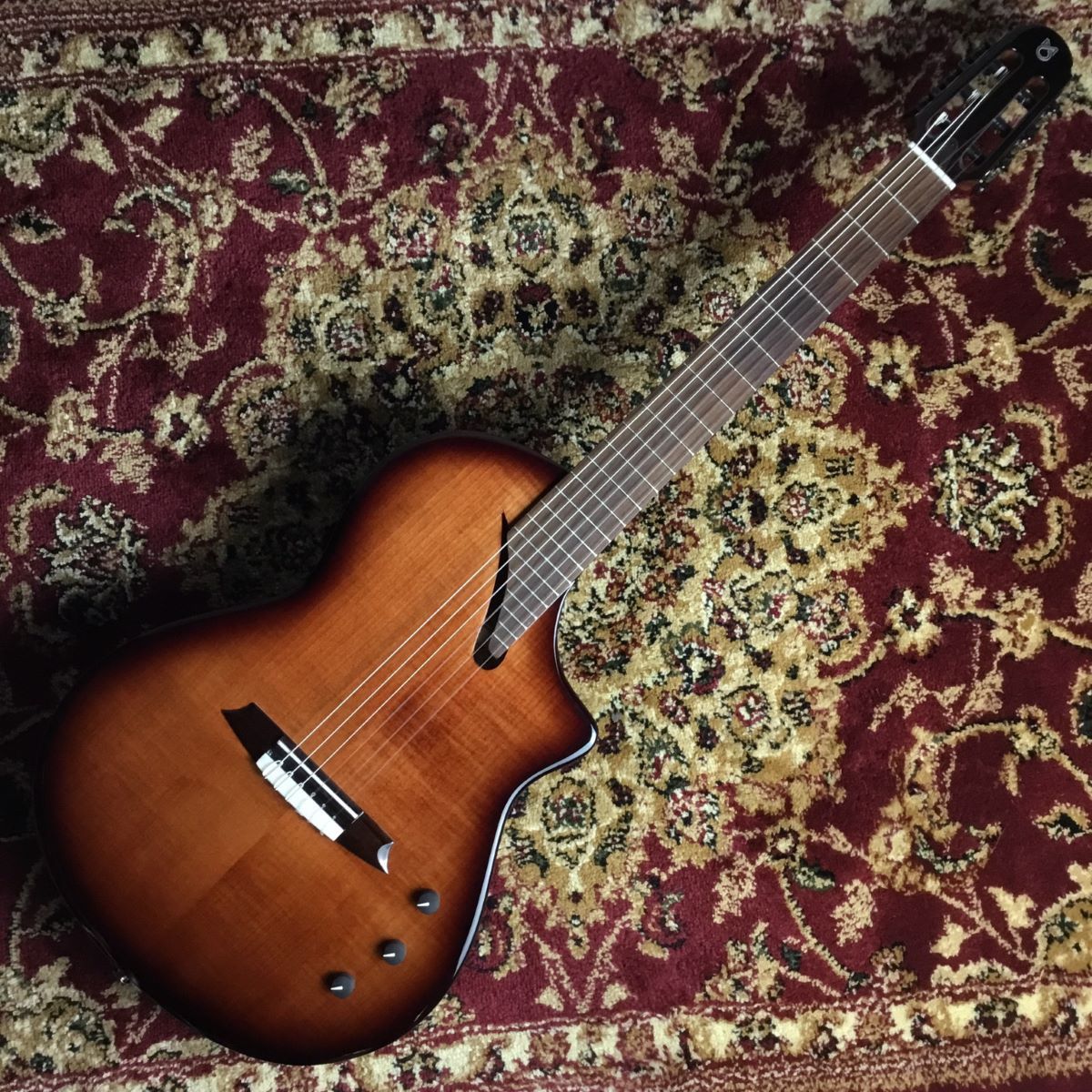 Martinez （マルティネス）Hispania Cognac エレガットギター