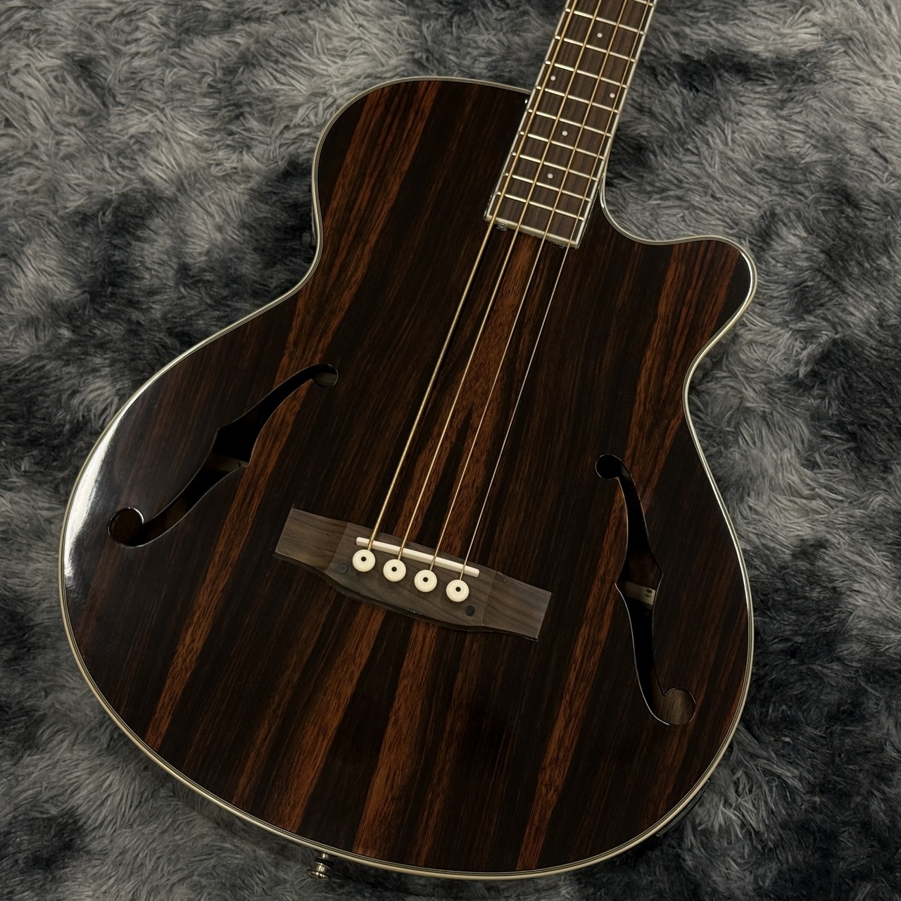 ELK ACOBE-4 F-Hole Premium Ebony【エレアコベース】【上尾店選定品
