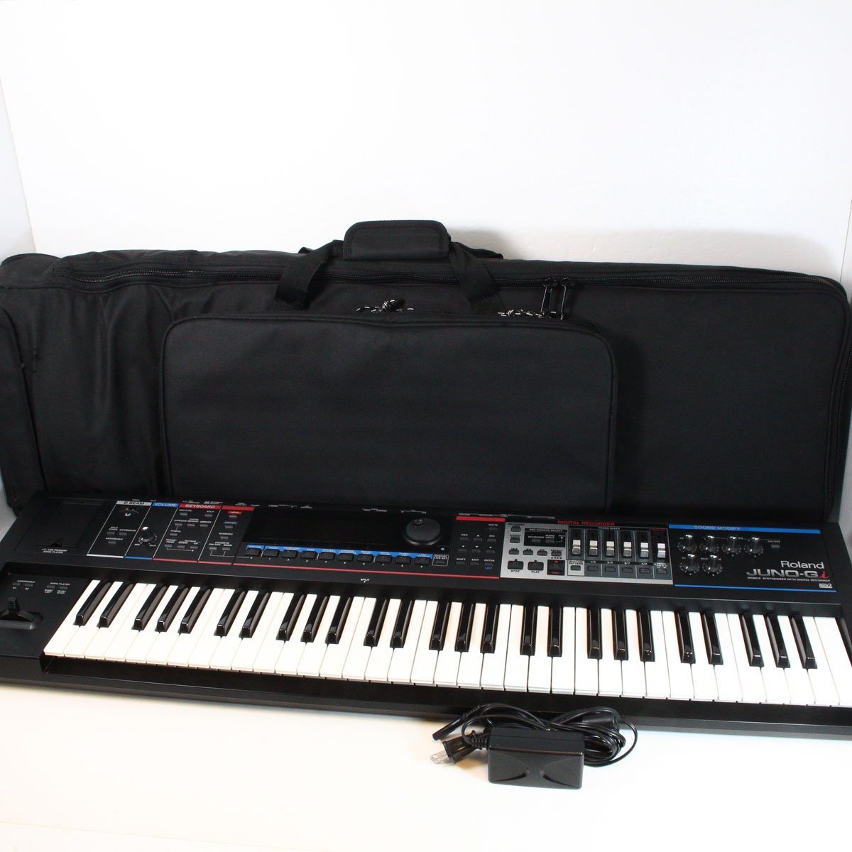 Roland JUNO-Gi【ケース、ペダル、ヘッドホン付き】 Roland JUNO-Gi 【渋谷店】（中古/送料無料）【楽器検索デジマート】
