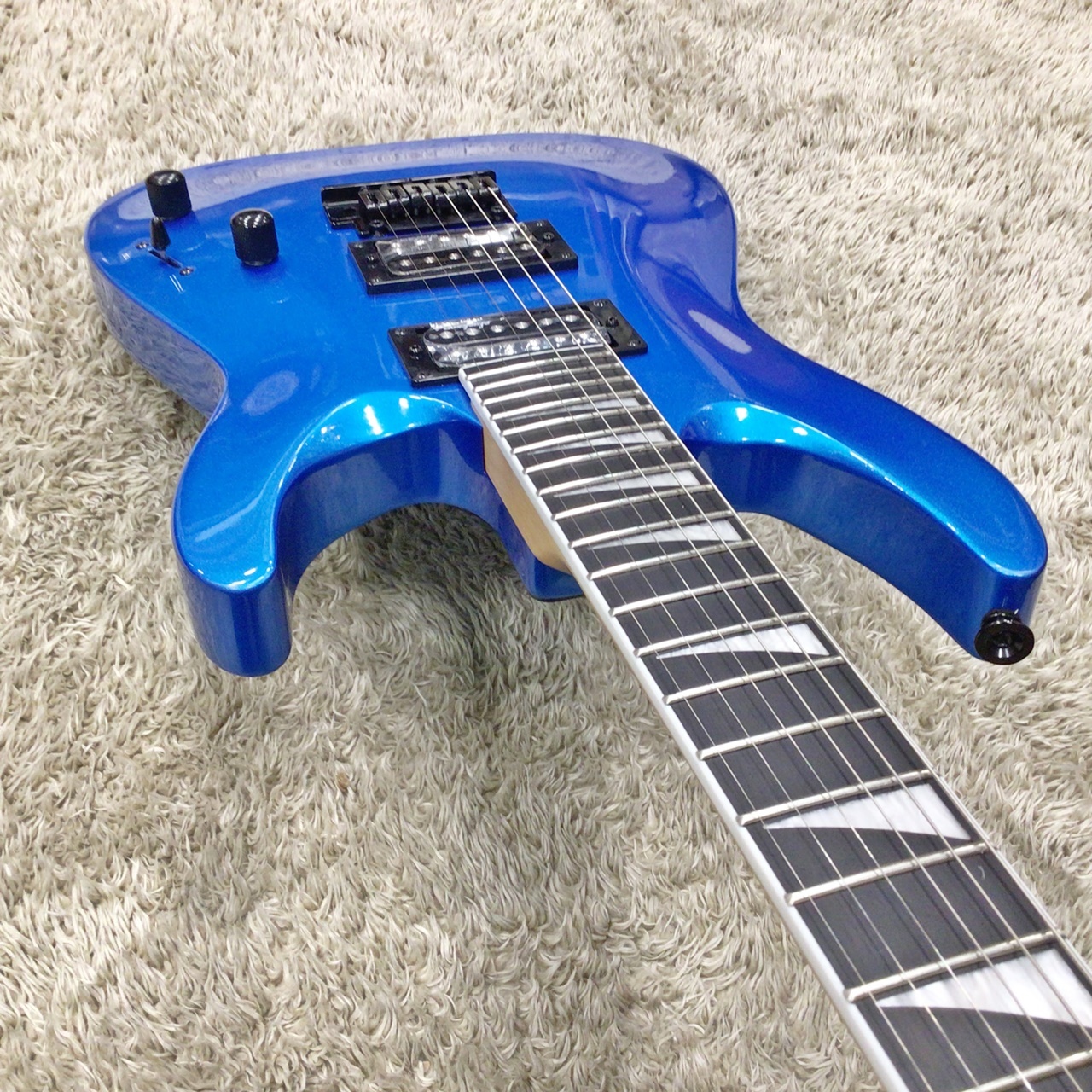 Jackson JS Series Dinky Arch Top JS22 DKA Metallic Blue 【特価