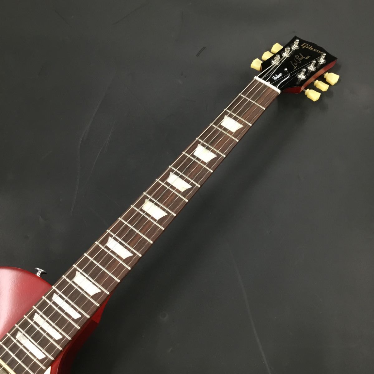 Gibson Les Paul Tribute Satin Cherry Sunburst レスポール Gibson Les Paul Tribute Satin Cherry Sunburst レスポール
