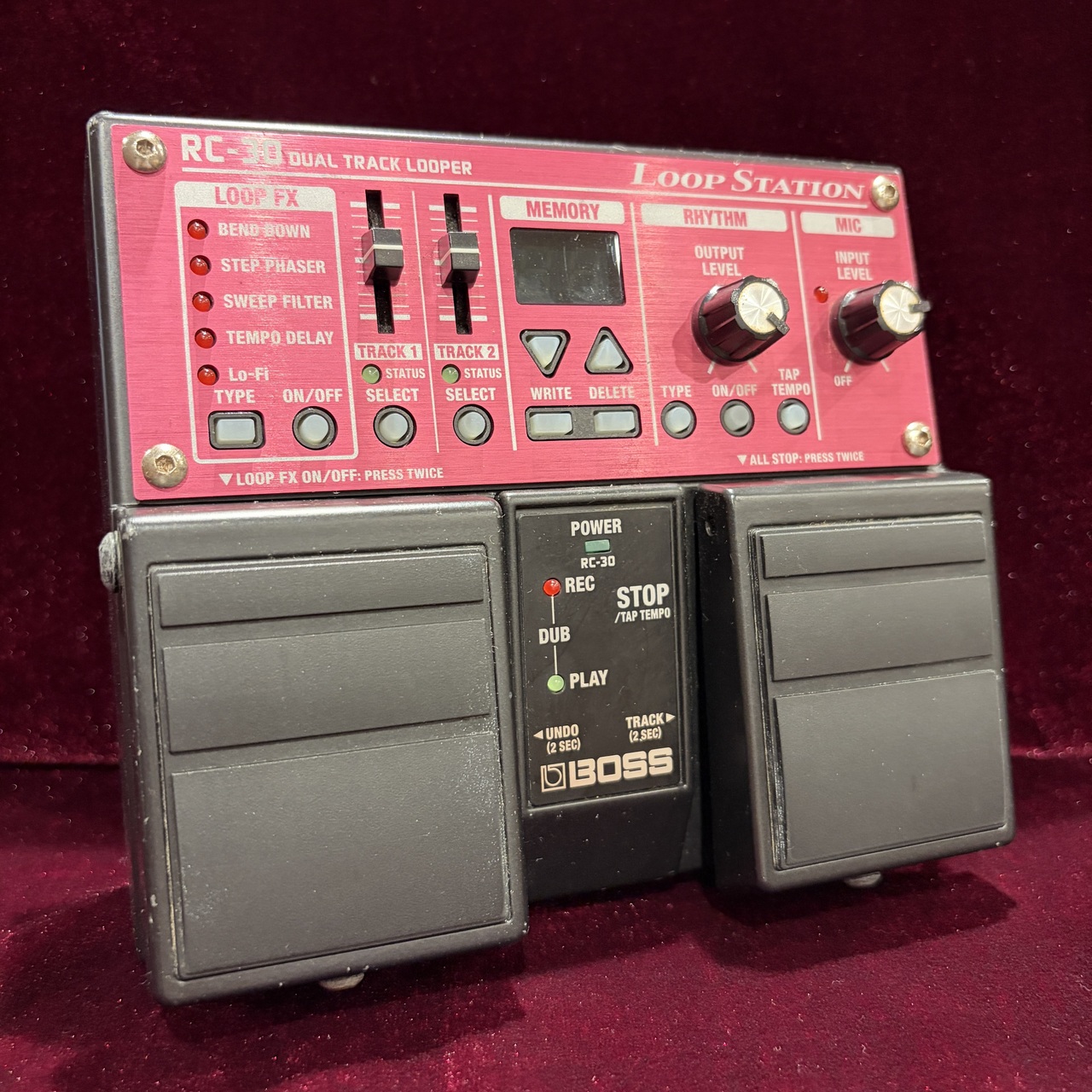 BOSS RC-30 中古品 箱あり Boss RC-30 Dual Track Looper Loop Station Guitar Effect