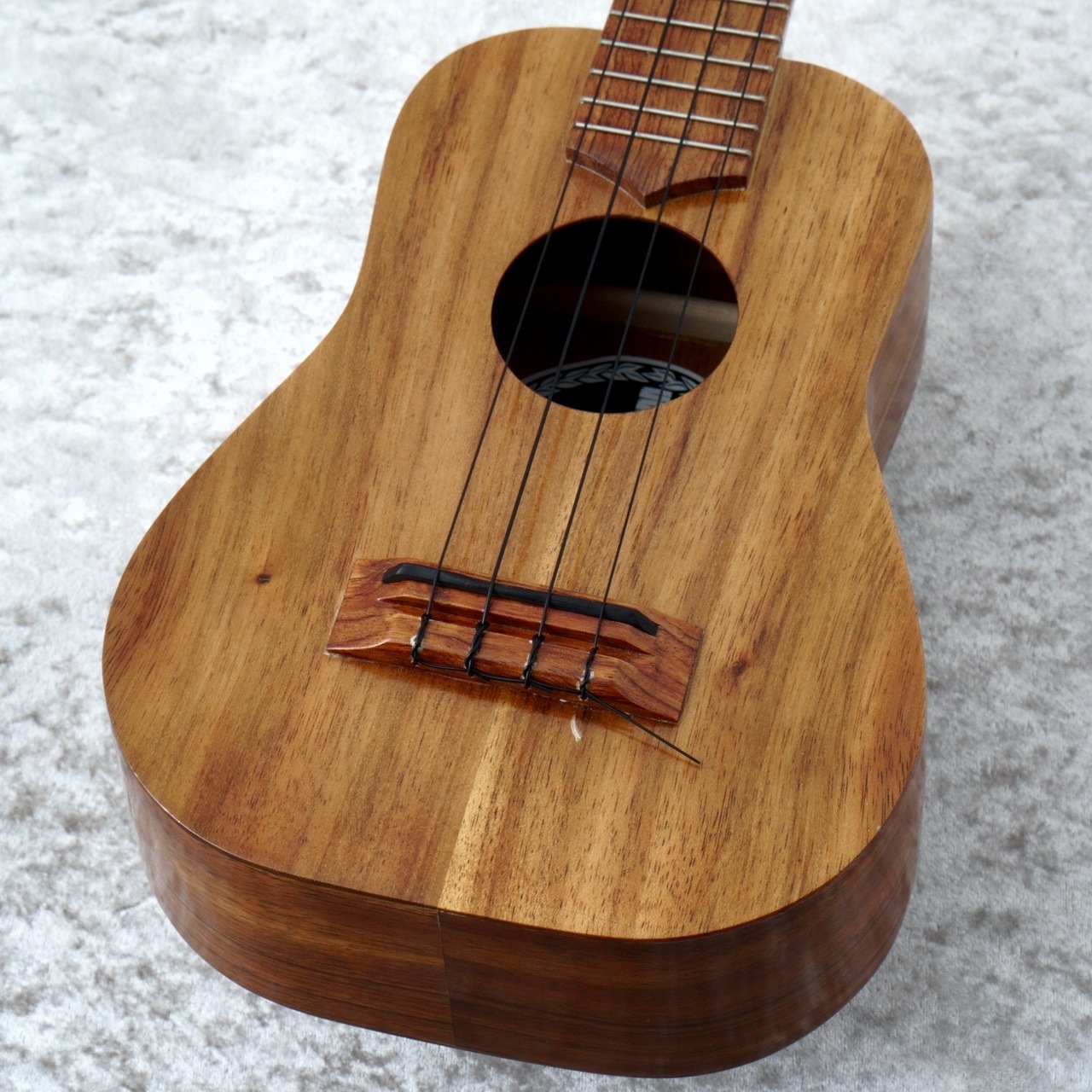 総重量およそ２キロ！　トレジャーメノー笑口 ペア 原石　240 Ceniza Soprano Longneck 【Bell Shape】【USED】【町田店】（中古