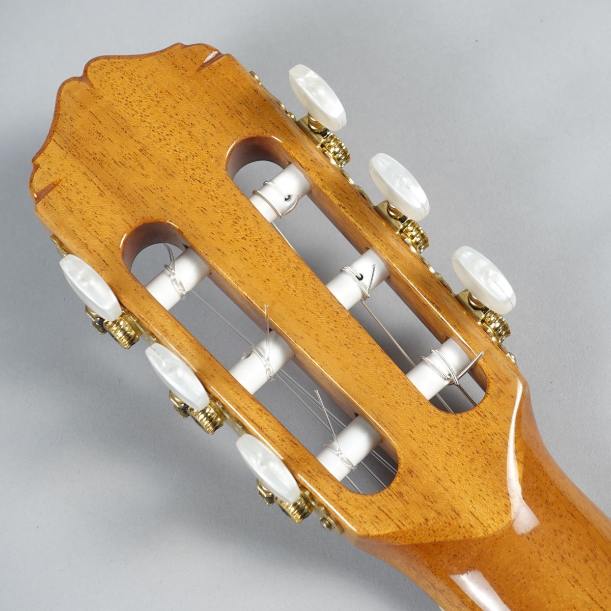 Yamahaクラシックギター用　美品ハードケース　９－１