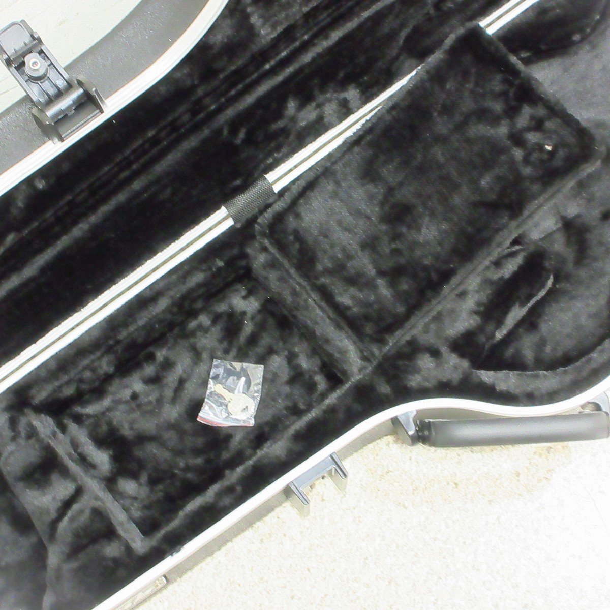 SKB FB-4 Shaped Standard Bass Case ベース用ケース 【横浜店