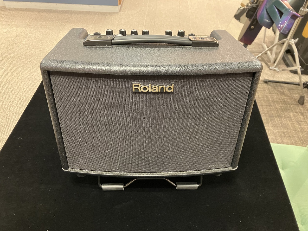 ★新品!送料込★Roland AC-33-RW Acoustic Chorus アコースティックギター用アンプ★ Roland AC-33-RW ギターアンプ アコースティックギター用