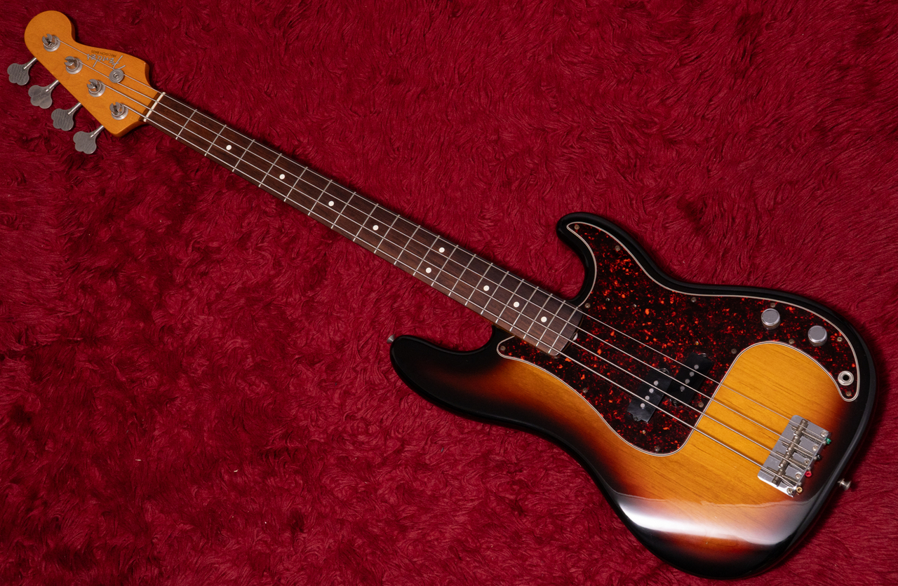 Fender American Vintage 62 Precision Bass 3TS 1998 4.105kg