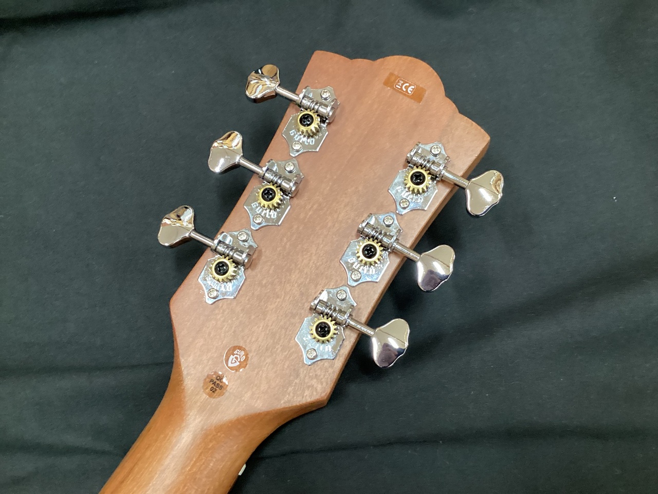 GUILD OM240CE（新品）【楽器検索デジマート】