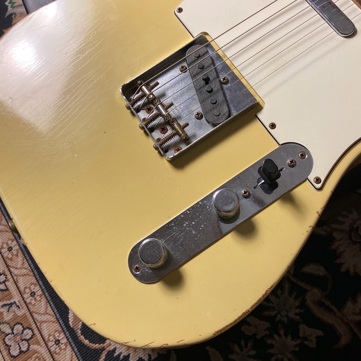 Fender Custom Shop 1967 Telecaster Relic / Aged Vintage White 2012