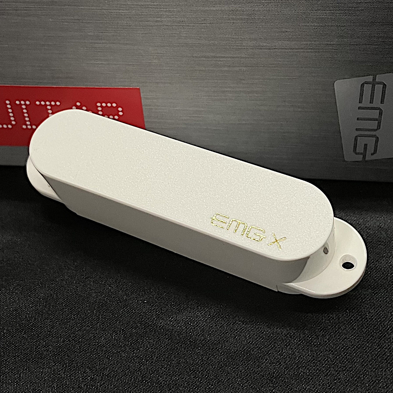 EMG SLV-X (単品, White)【ギター用/シングルピックアップ/アクティブ