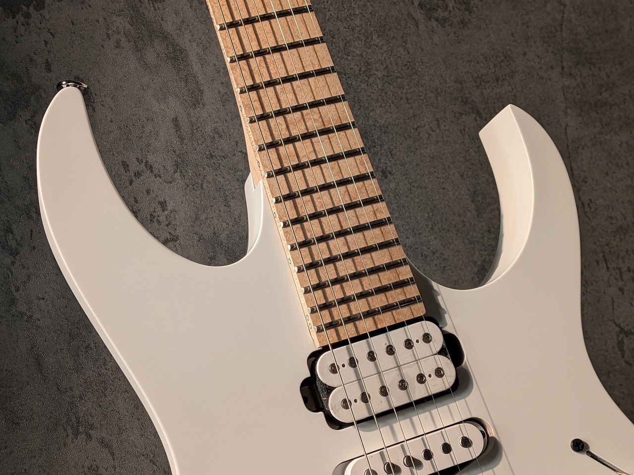 Ibanez 【担当おすすめ】J-LINE RG6HSHMTR White Flat #F2612242【3.56