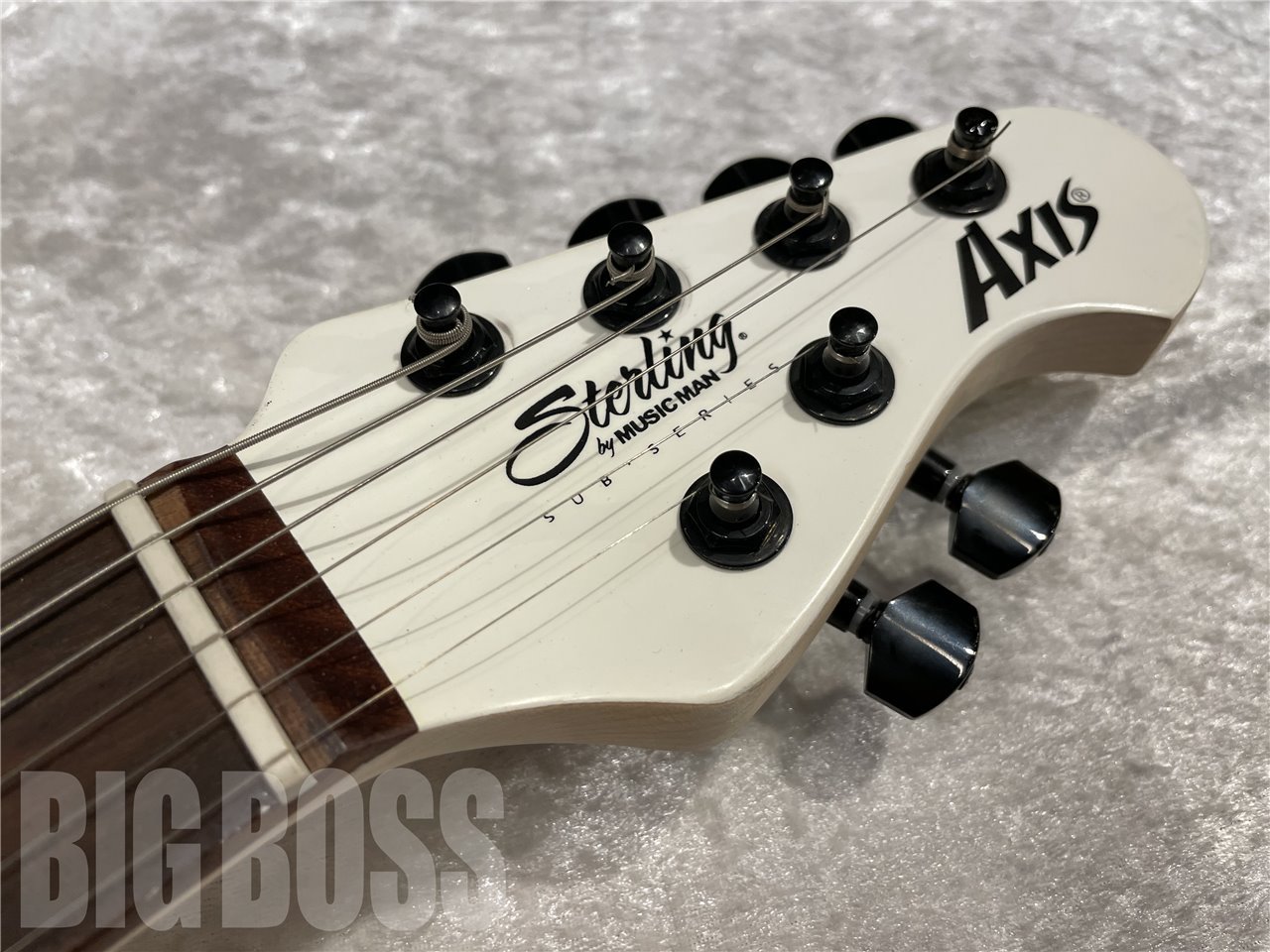 Sterling by MUSIC MAN AXIS AX3S【White】（新品/送料無料）【楽器