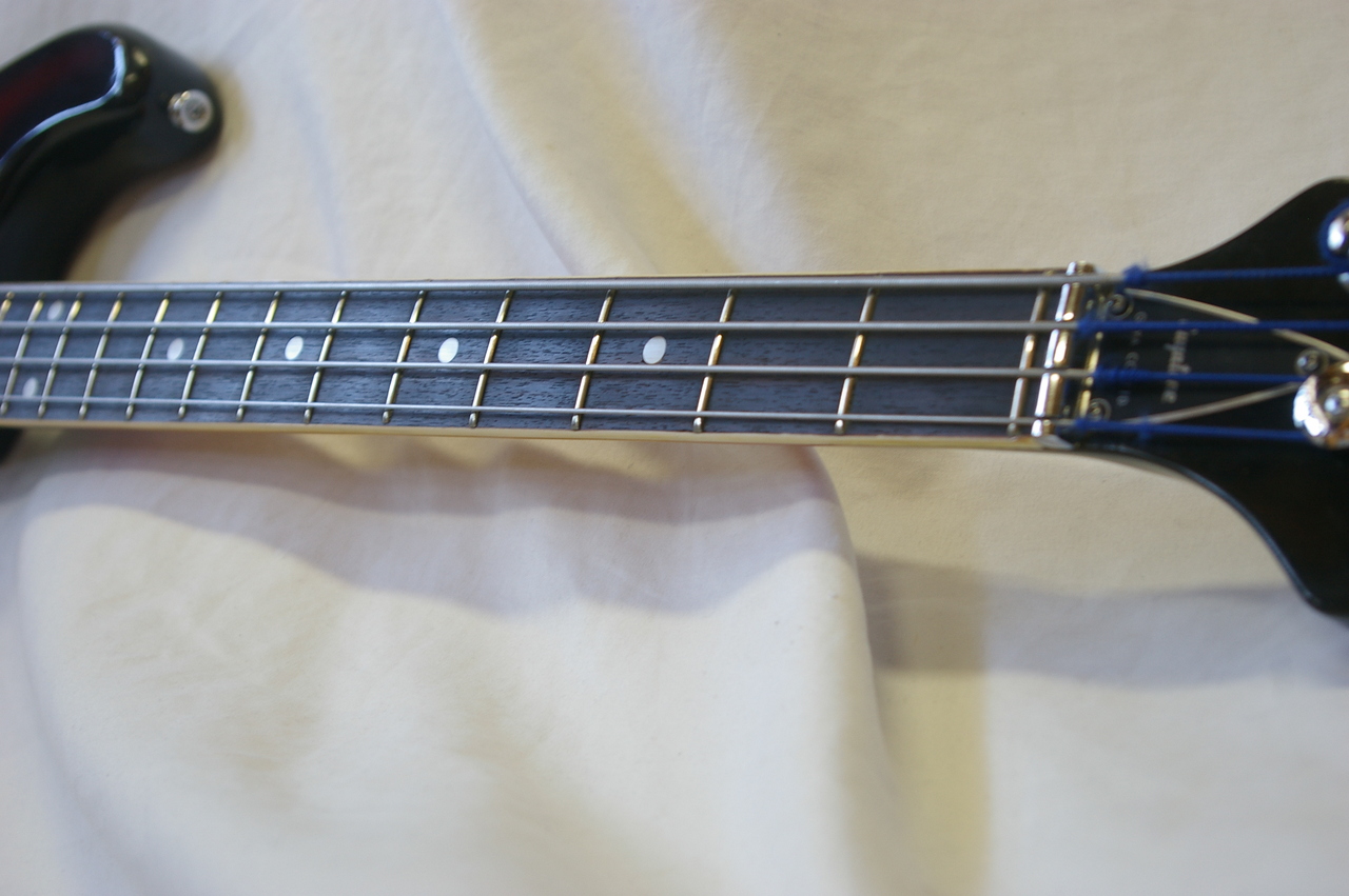 Guyatone EB-25（中古）【楽器検索デジマート】