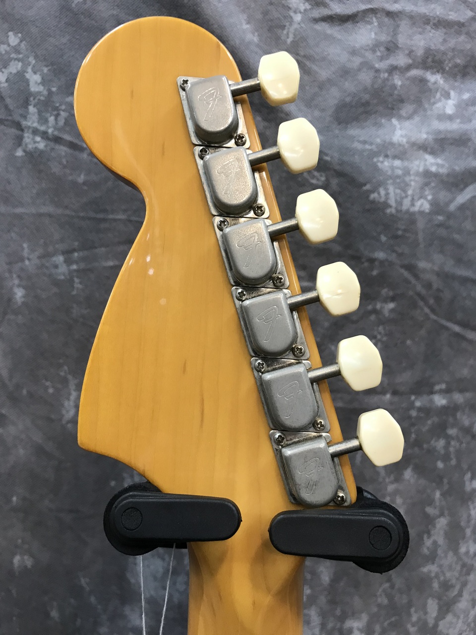 Fender Japan MG66-86（中古）【楽器検索デジマート】