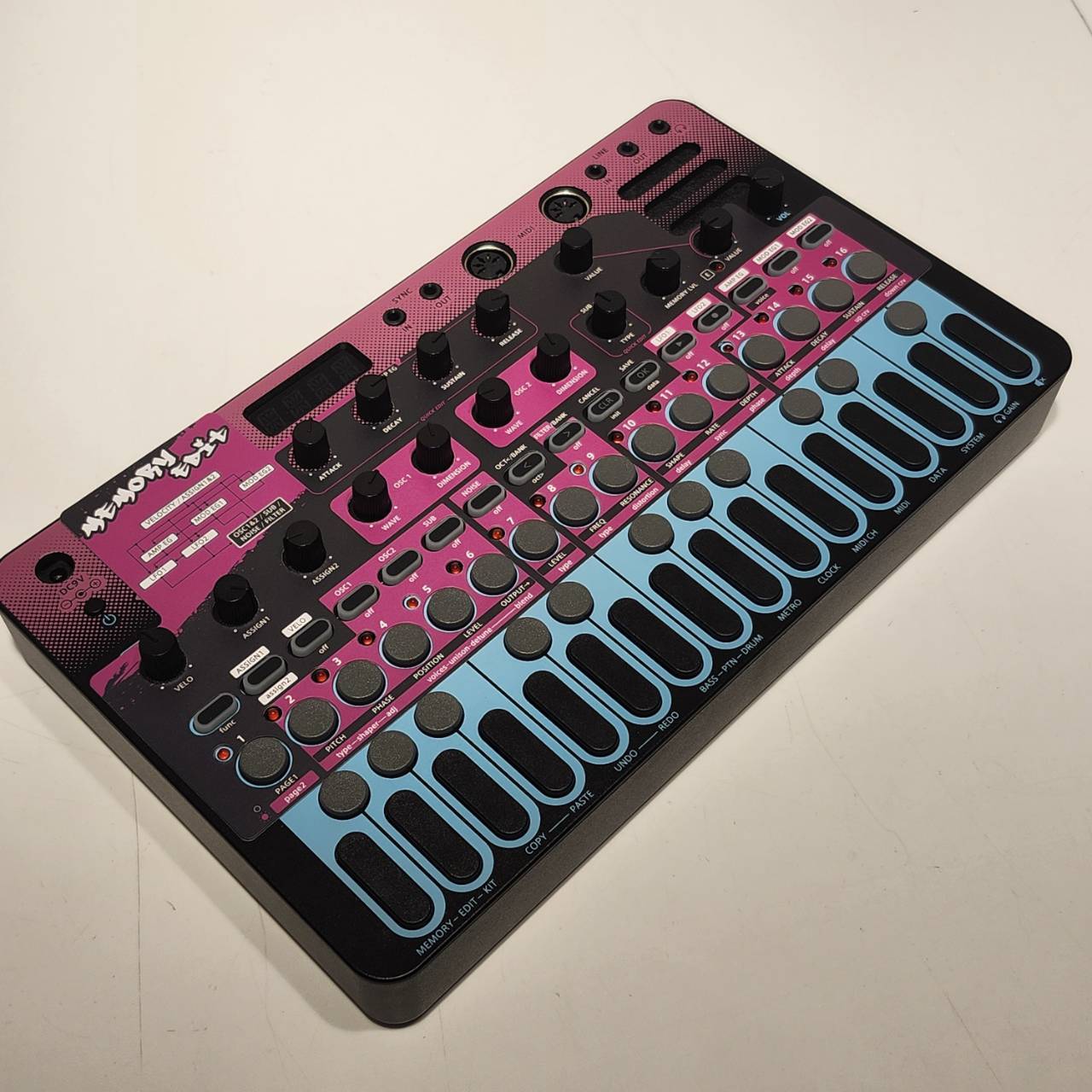 LIVEN BASS BEATS アナログシンセサイザー LIVEN BASS BEATS アナログシンセサイザー LIVEN BASS&BEATS – SONICWARE