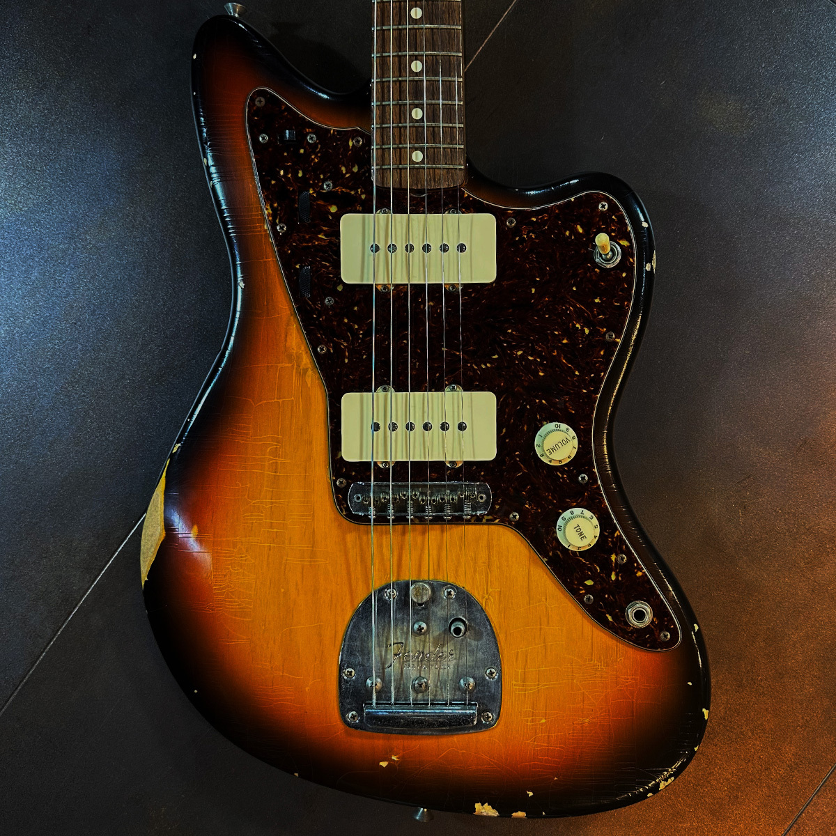 Fender American Vintage 62 Jazzmaster Sunburst Relic（中古）【楽器 