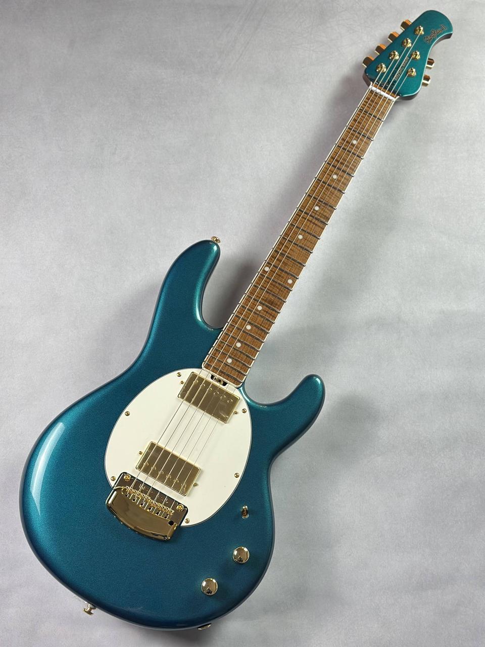 MUSIC MAN 【国内入荷3本!】StingRay II Deluxe collaboration with