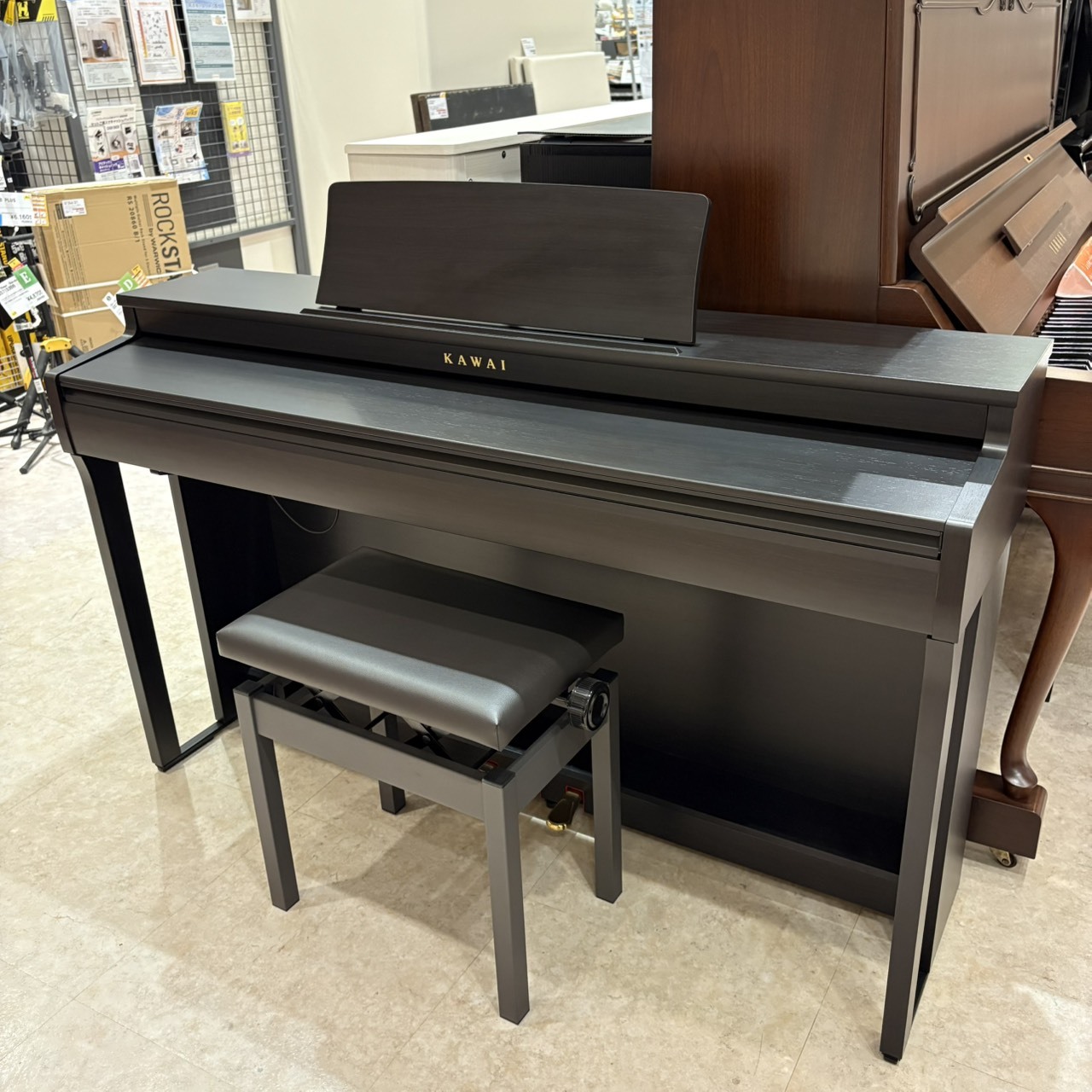 送料込み KAWAI 電子ピアノ CN201LO 2025年購入 ほぼ激激未使用 KAWAI 【2025年製】CN201R（中古/送料無料）【楽器検索デジマート】