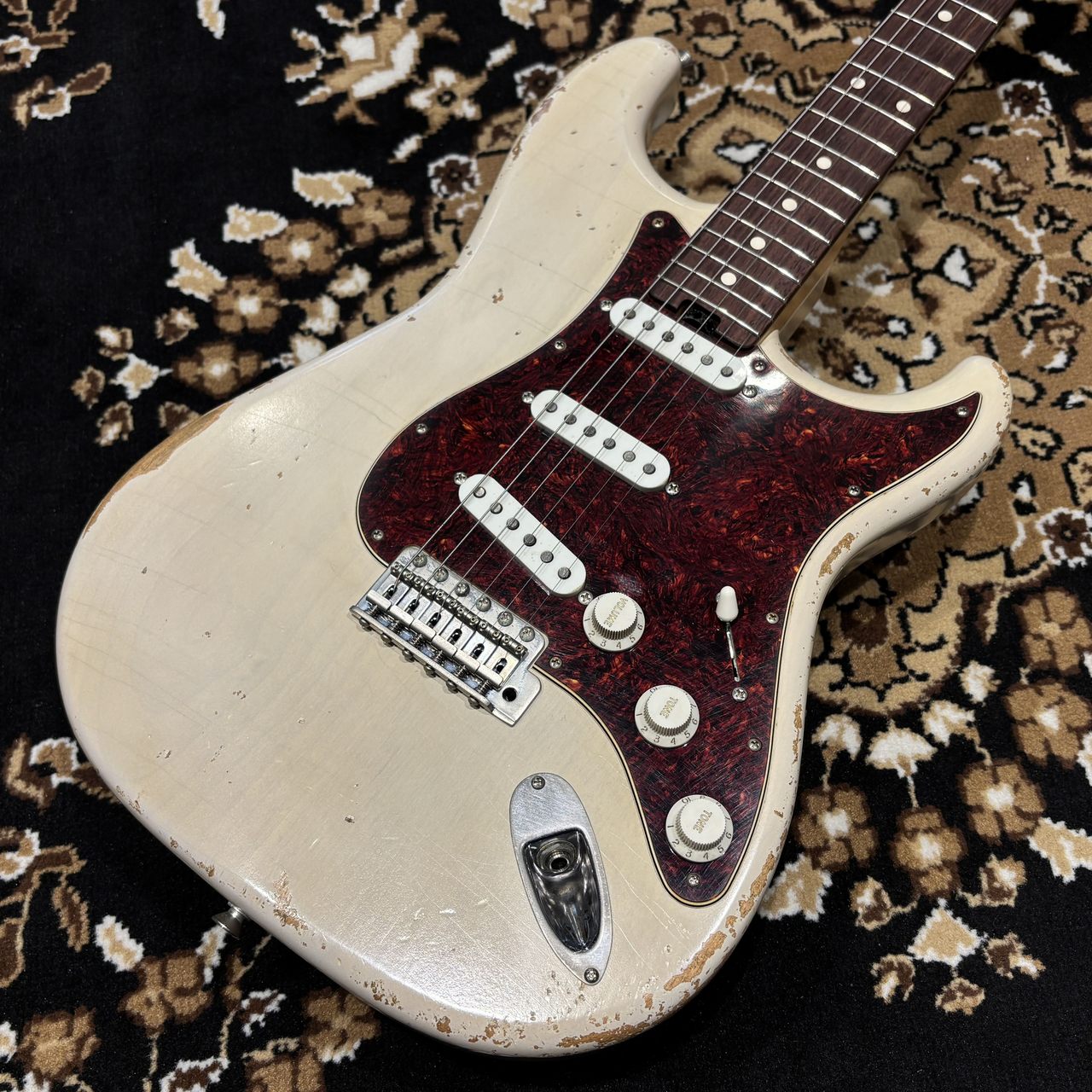 Tsubasa Guitar Workshop 【委託品】The Lucy Alder / White Bronde