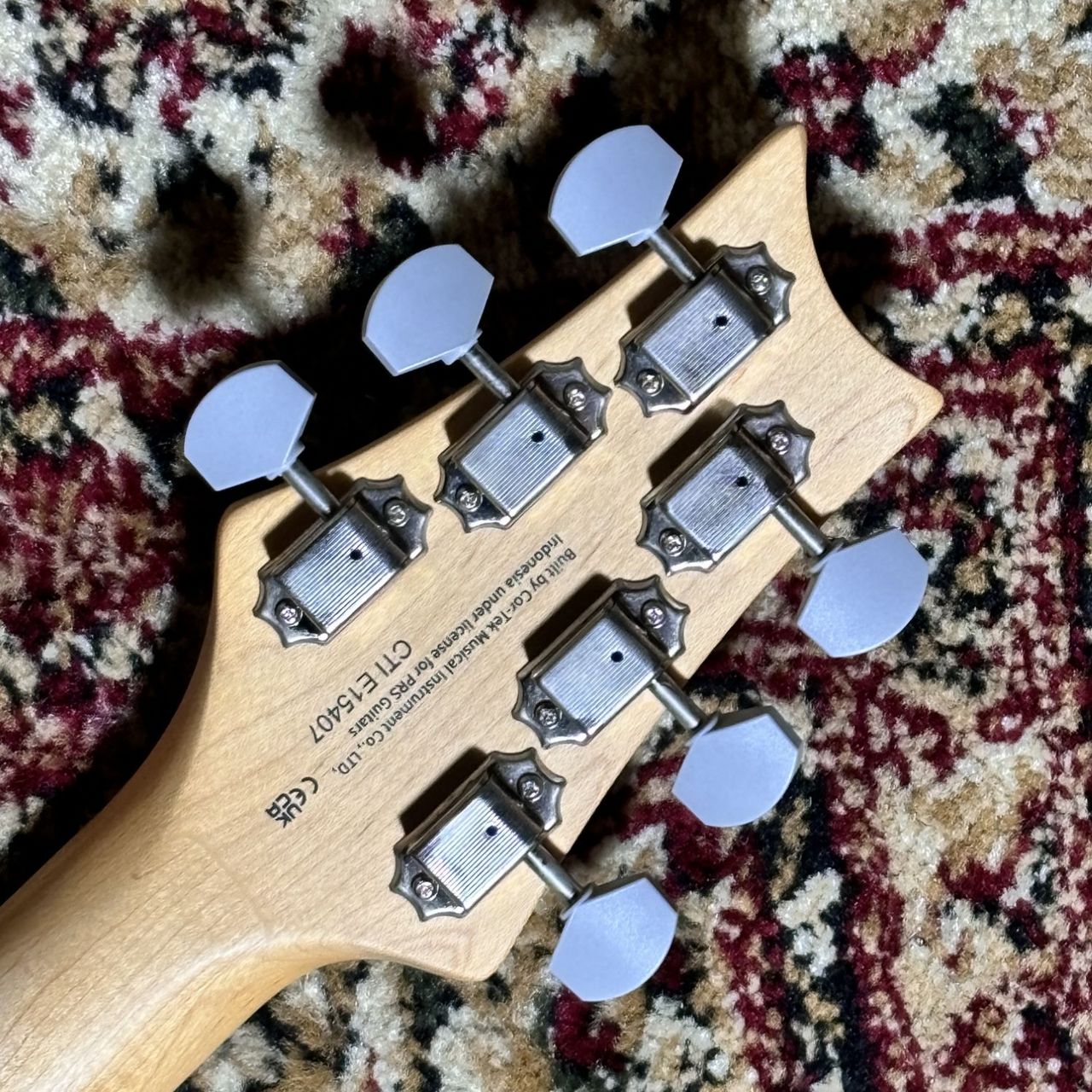 Paul Reed Smith(PRS) SE Silver Sky エレキギター