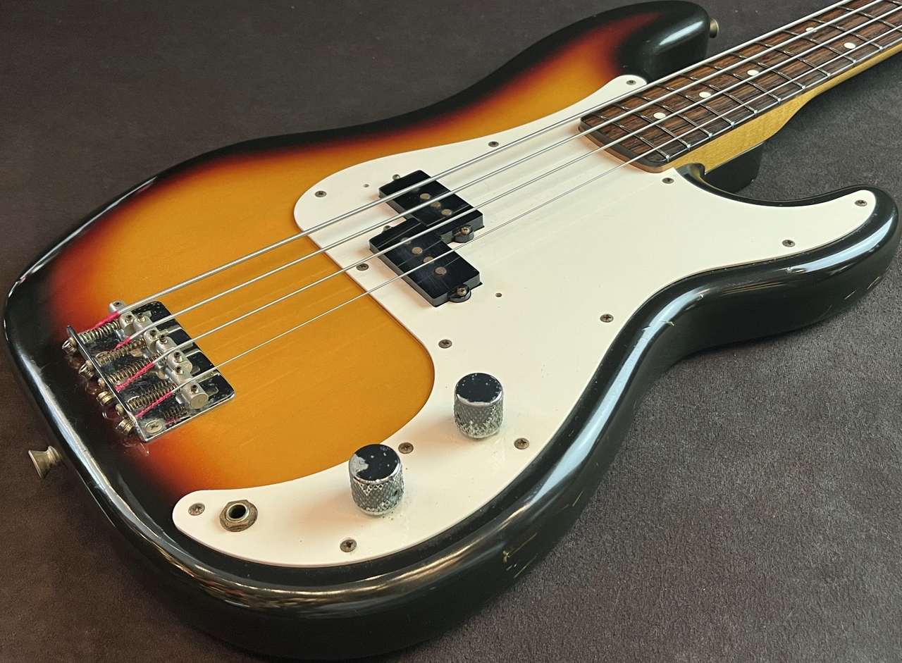 Squier by Fender Silver Series Precision Bass（中古）【楽器検索デジマート】