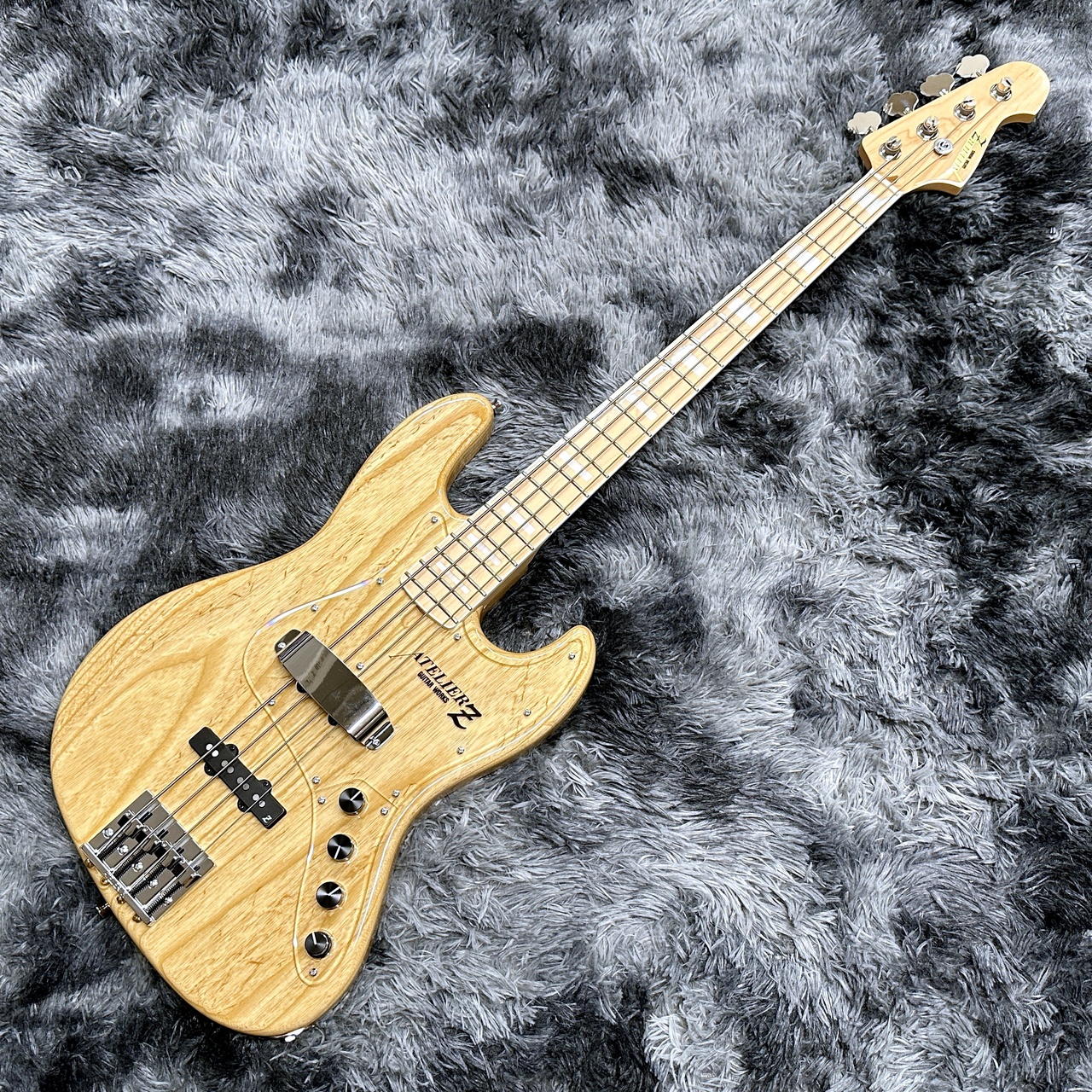 アトリエz 4弦ベース　M245 S/M ナチュラルカラー ATELIER Z M245(N)【4弦エレキベース】【現物画像/4.43kg