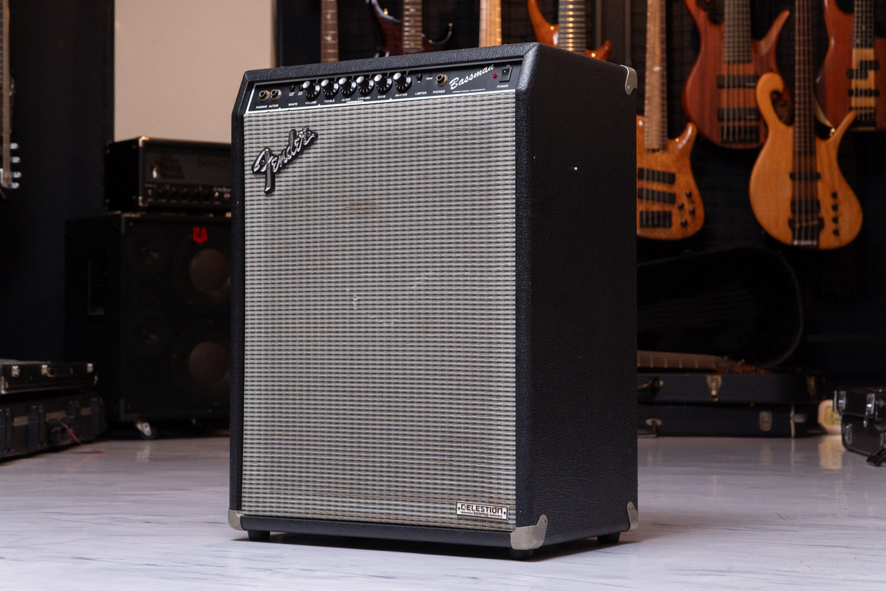 ベース Fender Bassman Classic BMC-40CE Fender Bassman classic BMC-40CE ベース アンプ Fender. Bassman BM