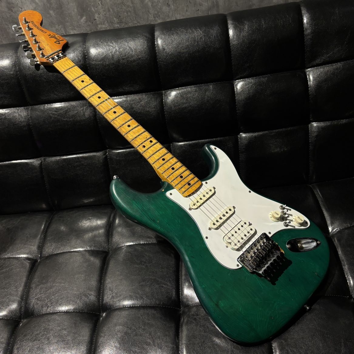FENDER 1978 Stratocaster ビンテージ オーダーボディ Fender 1978 Stratocaster Sunburst/Rose（ビンテージ）【楽器
