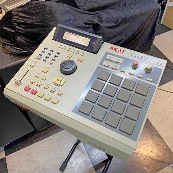 AKAI MPC2000XL-CF（中古）【楽器検索デジマート】