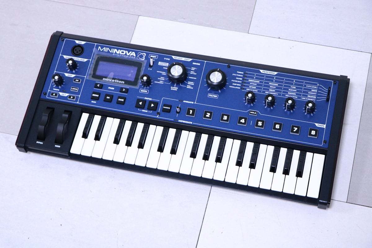 Novation MiniNova【名古屋栄店】（中古/送料無料）【楽器検索デジマート】