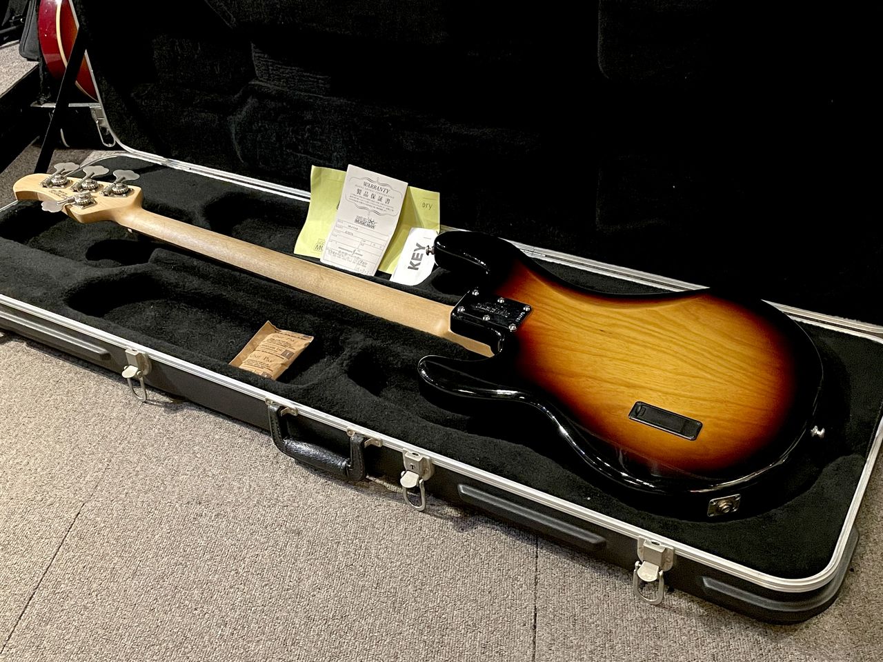 stingray MUSICMAN ベース 2013 USA製　3EQ H stingray MUSICMAN ベース 2013 USA製 3EQ H stingray MUSICMAN