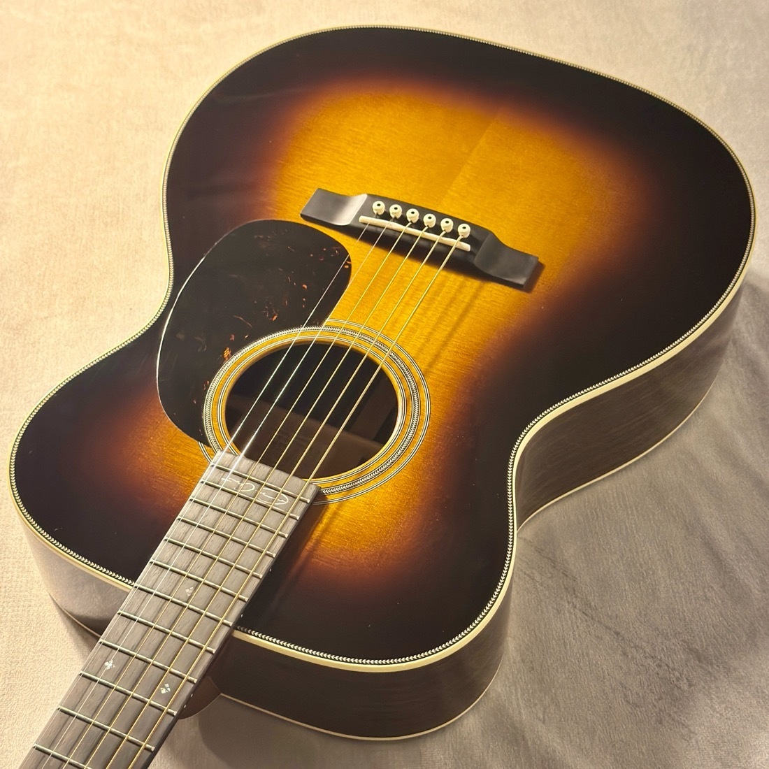 アコースティックギター サンバースト Martin 000-28EC Sunburst シリアルナンバー:2929655【サンバースト