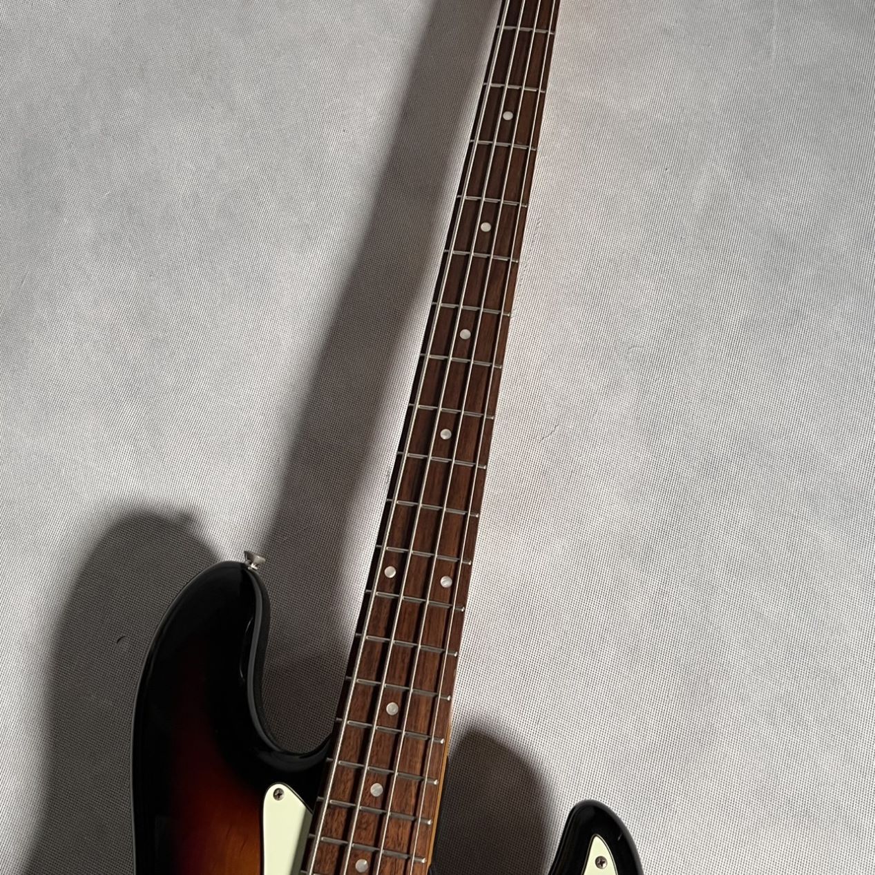 【値下げ交渉◎】FERNANDES RJB-380 ベース　ソフトケース付き 値下げ交渉◎】FERNANDES RJB-380 ベース ソフトケース付き