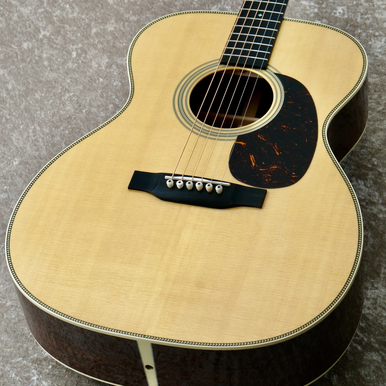 【新品同様】Martin 000-28 Standard 2023年購入 Martin 000-28 Standard #3025683【素直で扱いやすい】【現物動画あり