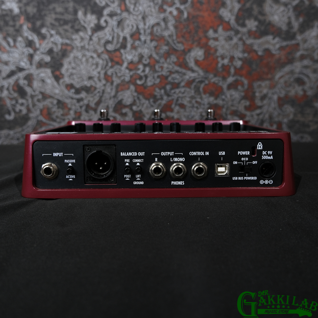 ZOOM B3 / Bass Effects & Amp Simulator【お客様ご委託品